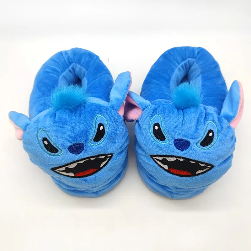 Chaussons de maison confortables et doux