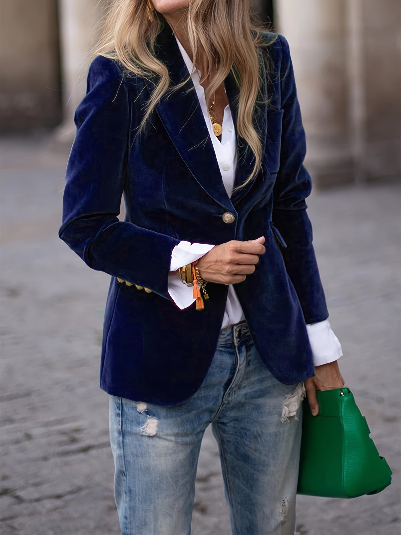 Blazer Noir Élégant en Velours pour Femme