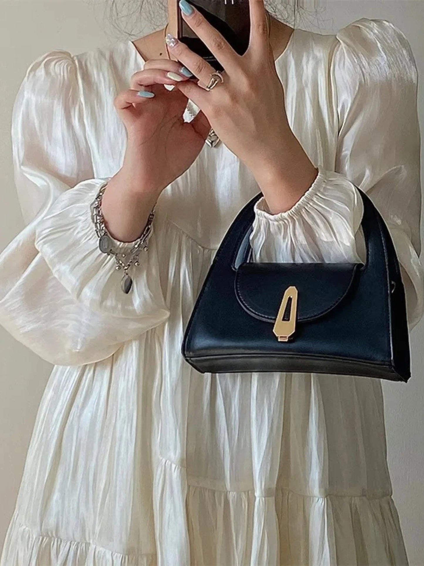 Sac à Main Noir Mini Chic en Cuir
