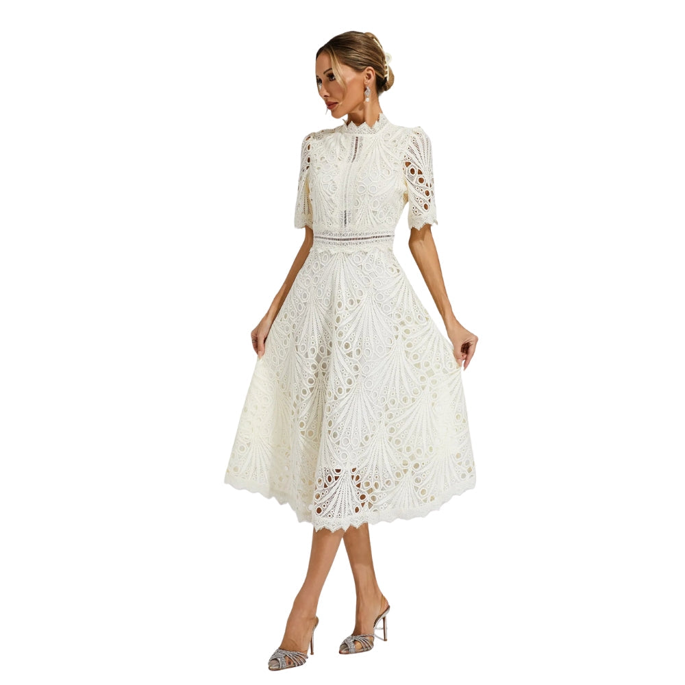 Robe Été Courte à Manches Courtes en Dentelle