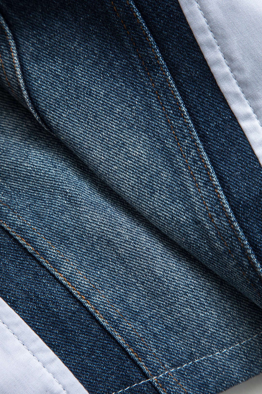 Sunniva | Top court en denim avec manches bouffantes