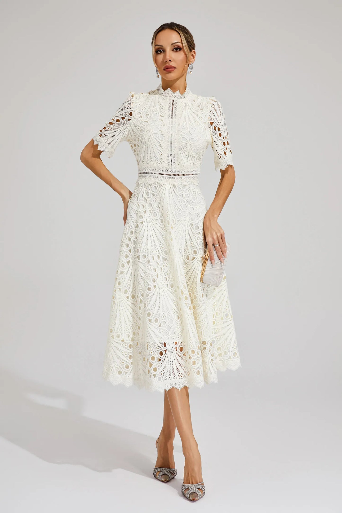 Robe en Dentelle Midi Élégante pour Femme