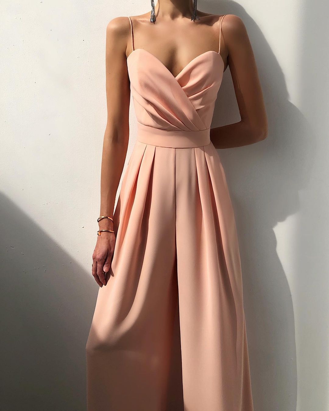 Variant image for BelleRue™ – Combinaison Femme Chic à Jambe Droite et Bretelles Fines-19