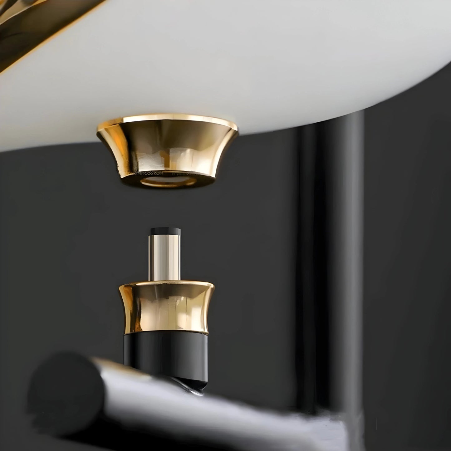 AuriLux™ – Applique Murale Design Sculptural en Or Éclairage LED