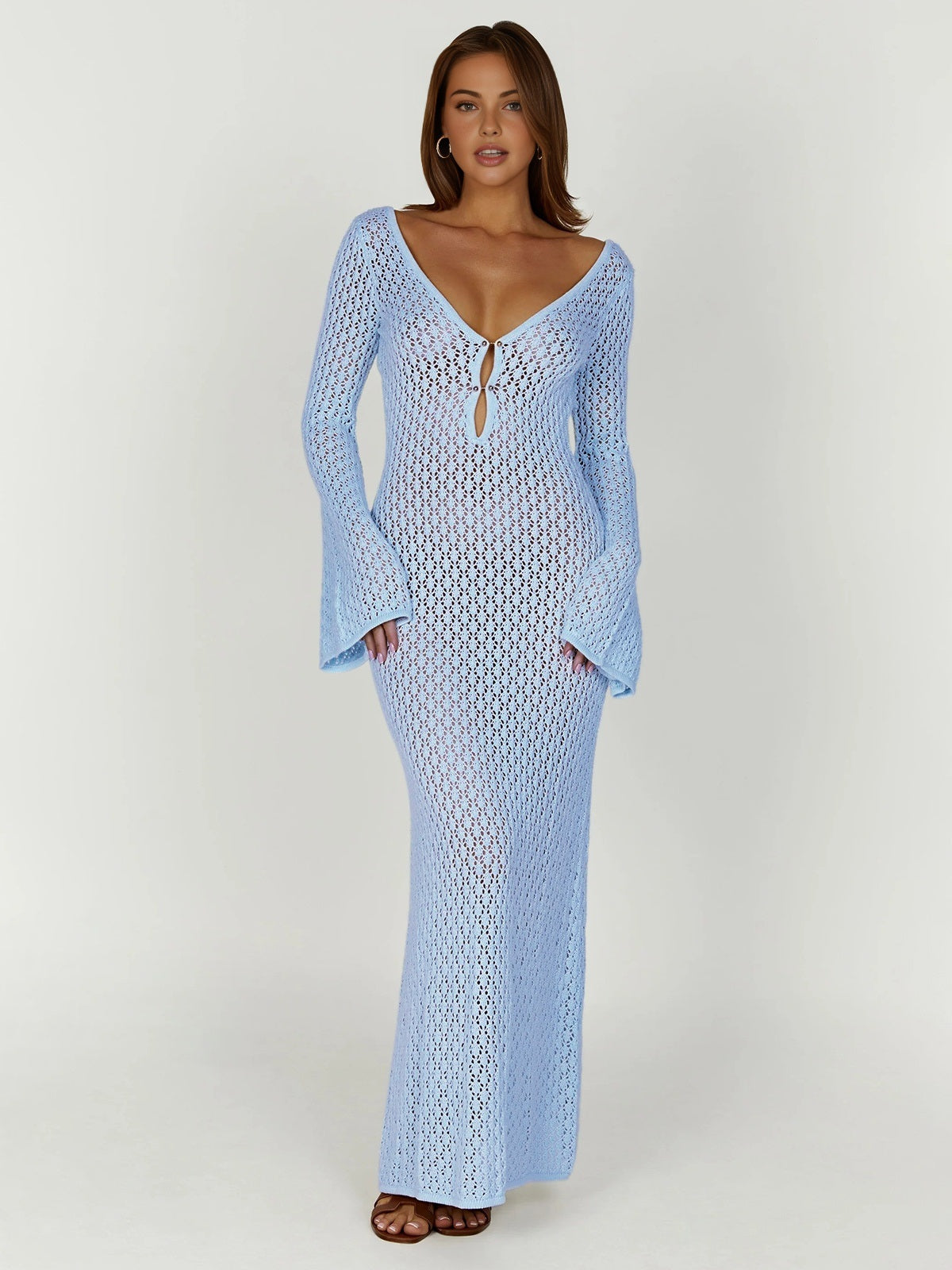 Robe de Plage Élégante en Ligne avec Manches Longues et Dos Nu