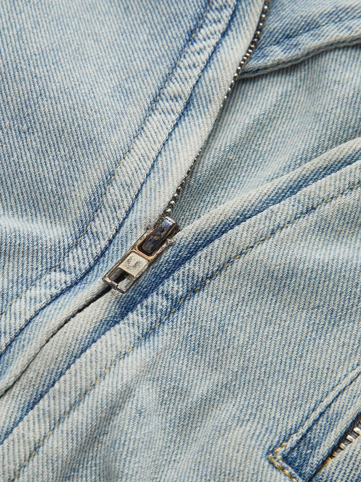 Blouson jean déchiré femme style biker tendance