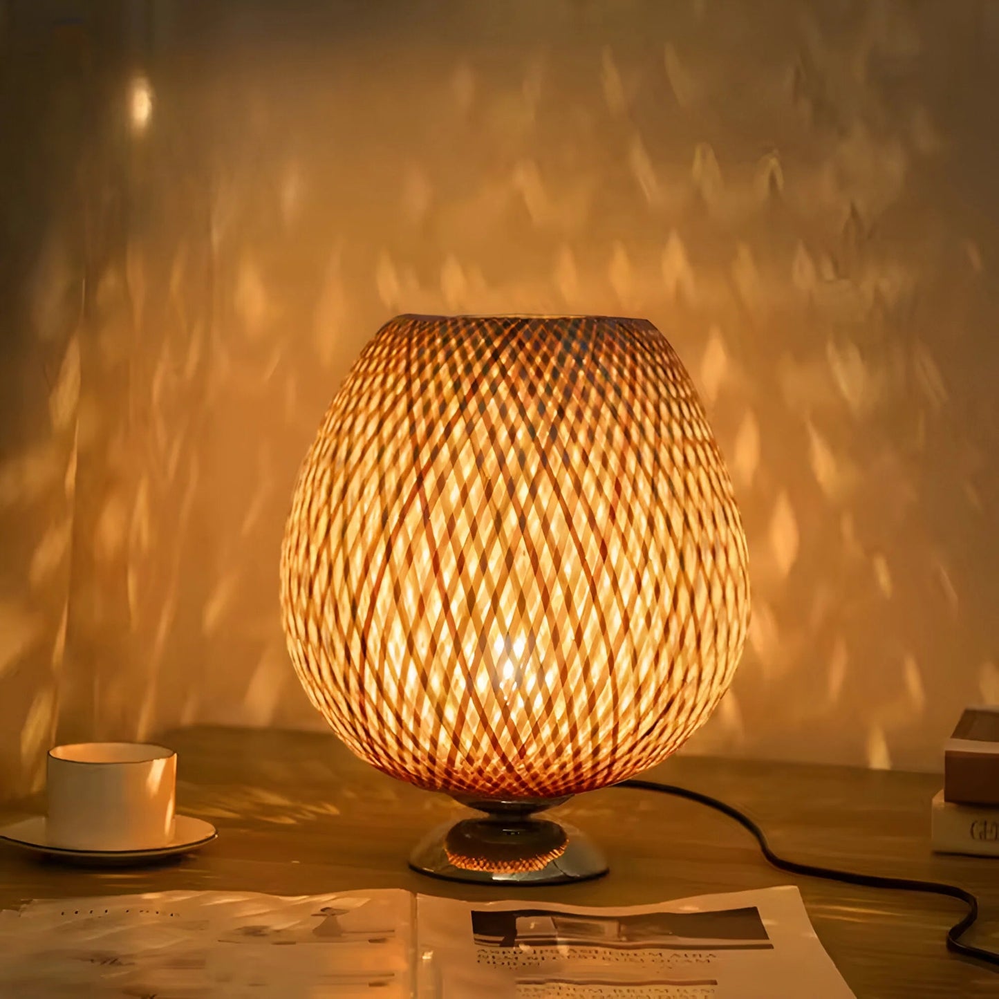 BambooGlow™ – Applique Murale Rattan Tissé Éclairage Doux Bohème