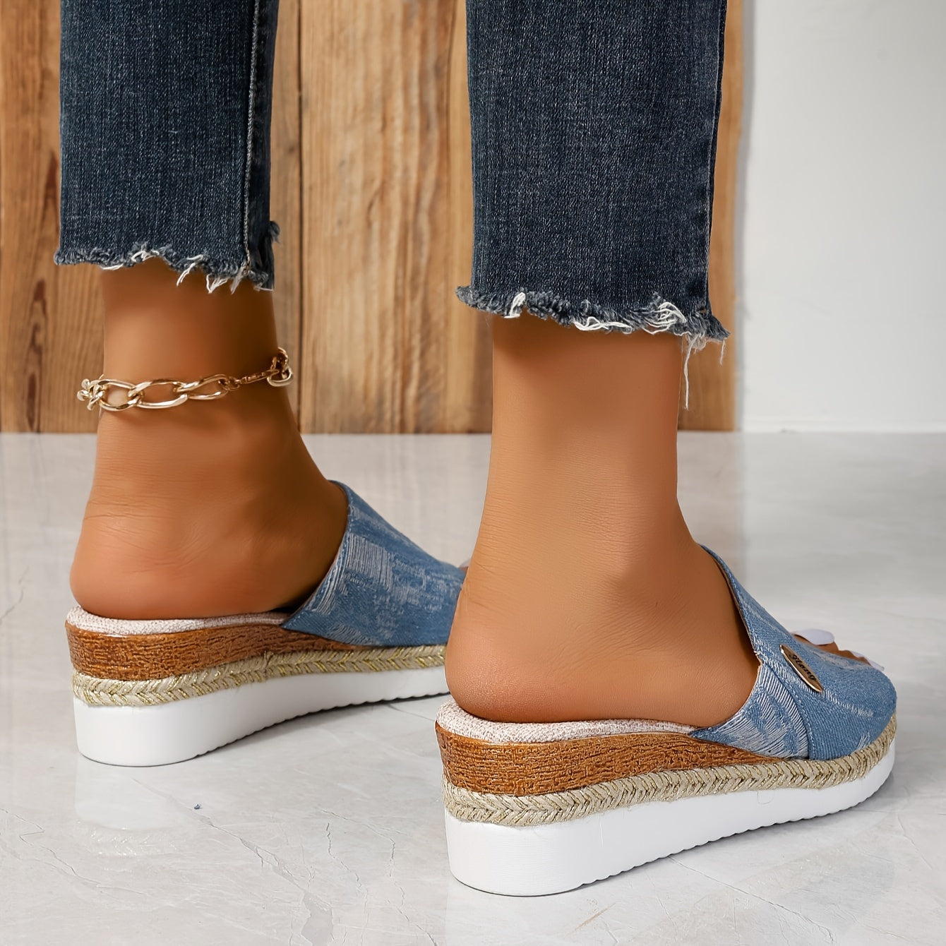 Celmiva™ – Sandales Femme Chic et Confortable à Talon Compensé & Plateforme Été