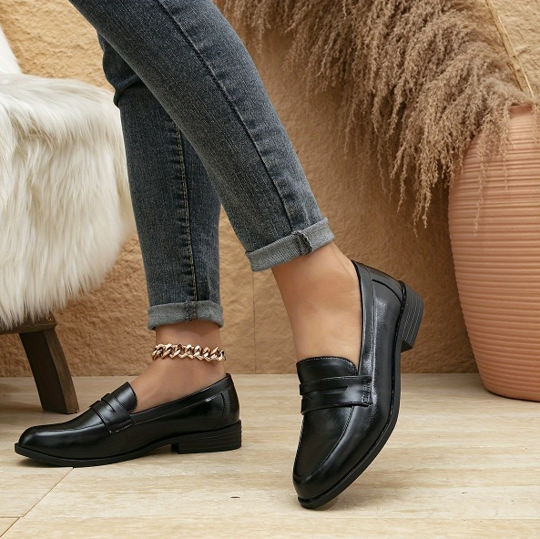 Cuirava™ – Mocassin Femme en Cuir Élégant et Confortable à Enfiler