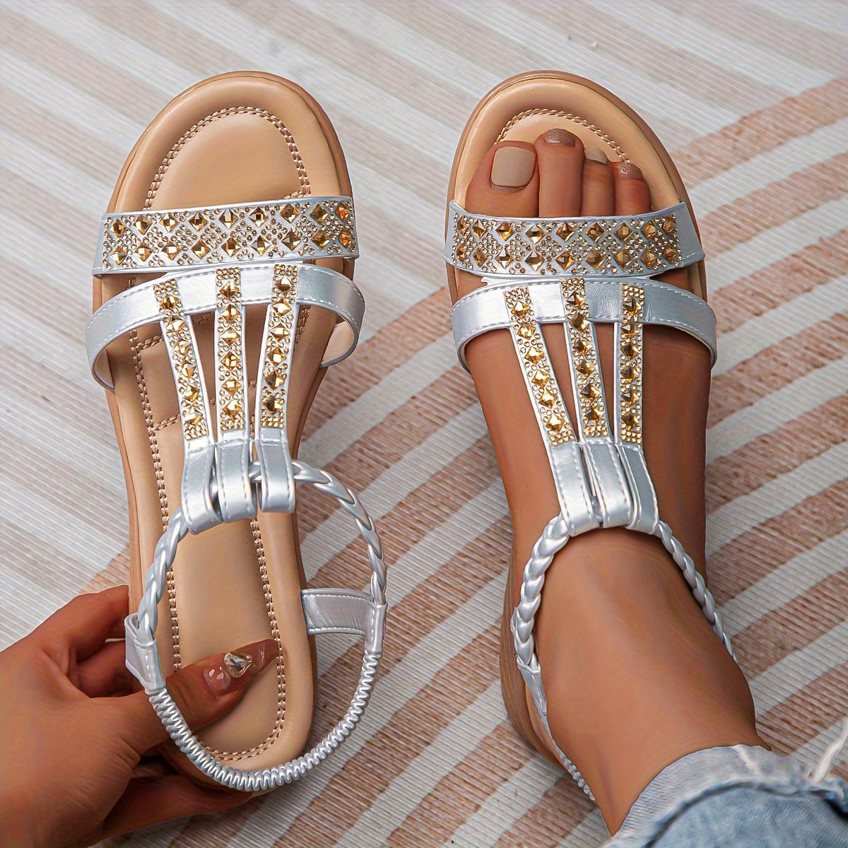 Elavina™ – Sandales Compensées Femme Chic et Confortable à Strass Été
