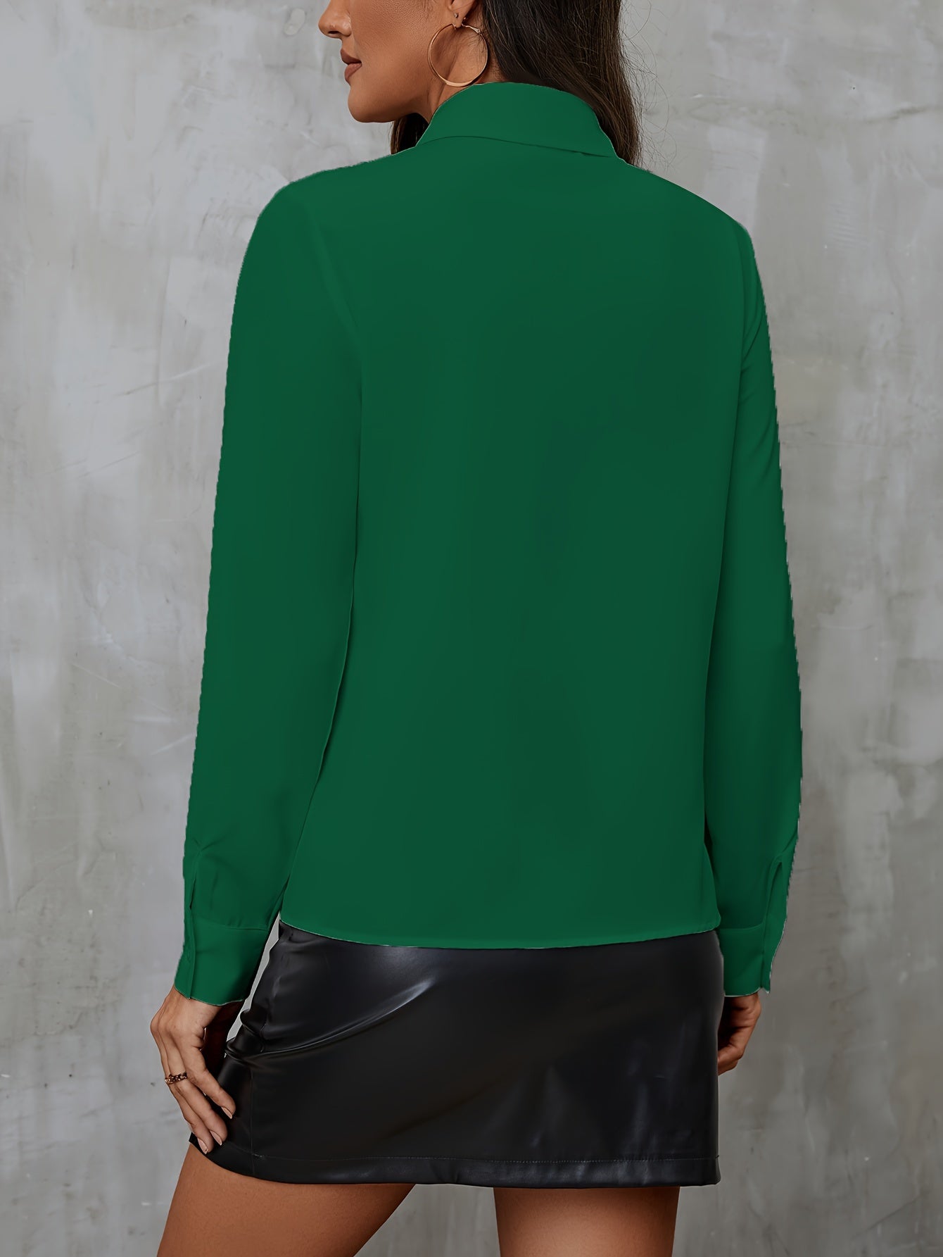 Elegancia™ – Chemisier Femme Chic à Manches Longues avec Détail Volanté