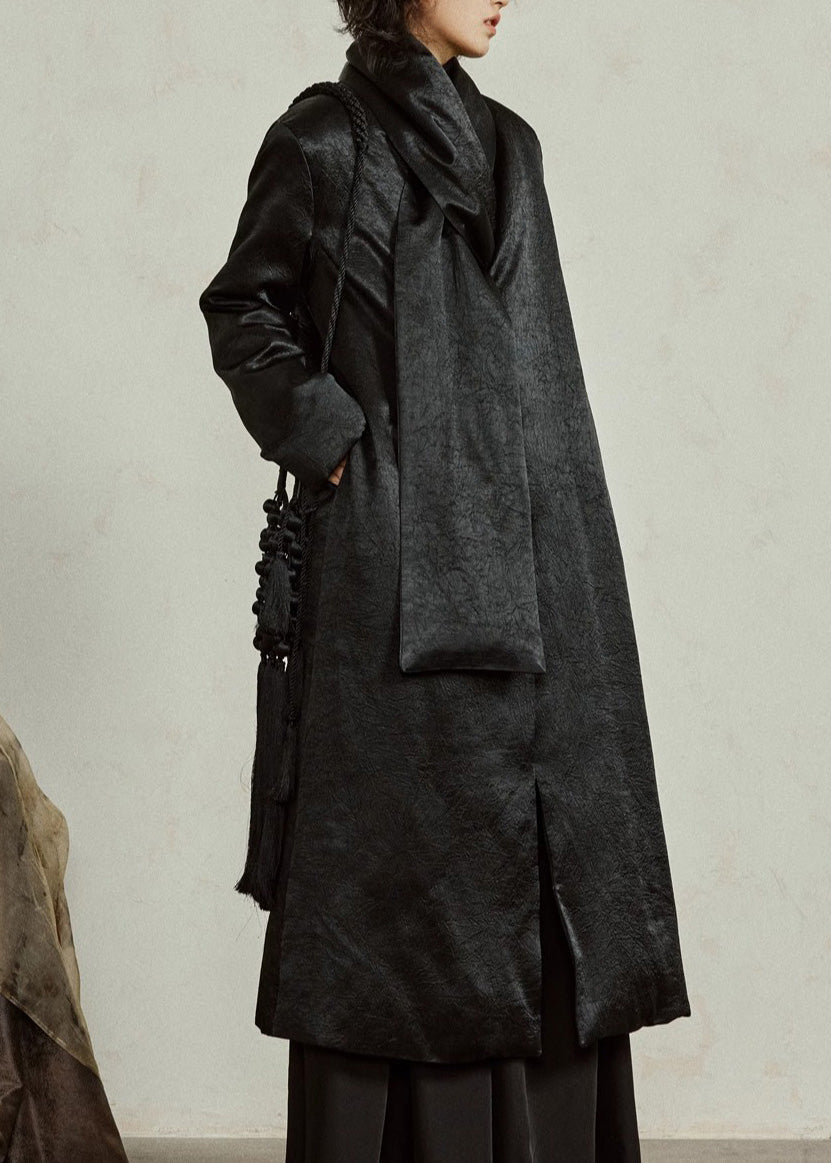 Chic long coat noir avec capuchon doux pour hiver - EasyApparels