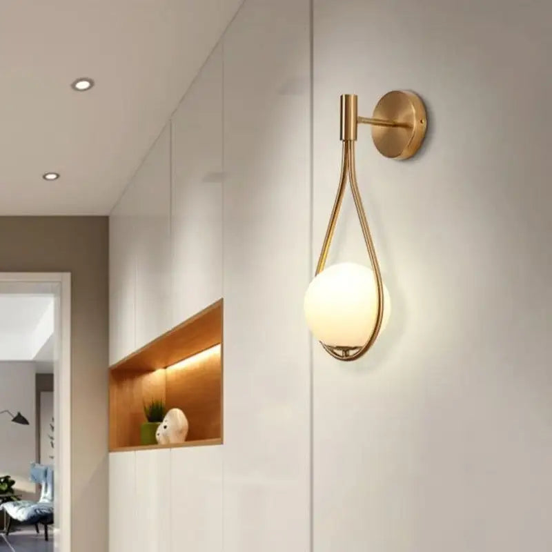 Estoria™ – Applique Murale LED Or & Noir Design Scandinave Moderne
