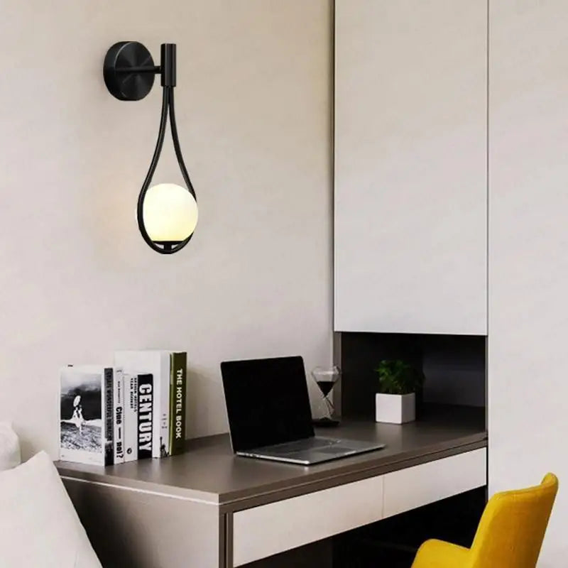 Estoria™ – Applique Murale LED Or & Noir Design Scandinave Moderne