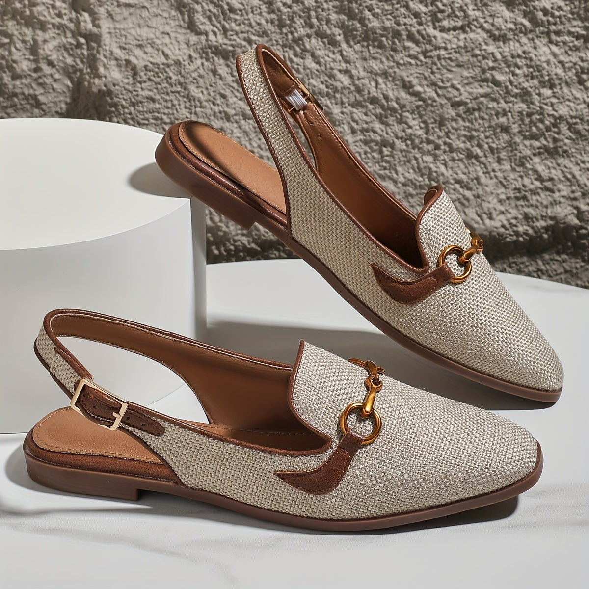 FemmeLuxe™ – Sandales Femme Plates Fermées Devant