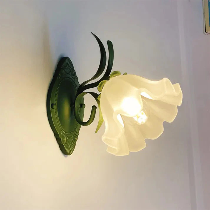 Florencia™ – Applique Murale Design Fleurs de Muguet Élégante et Originale