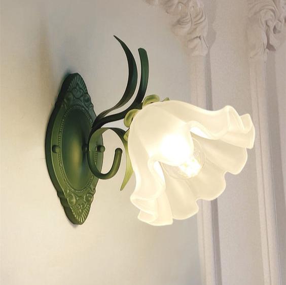 Florencia™ – Applique Murale Design Fleurs de Muguet Élégante et Originale