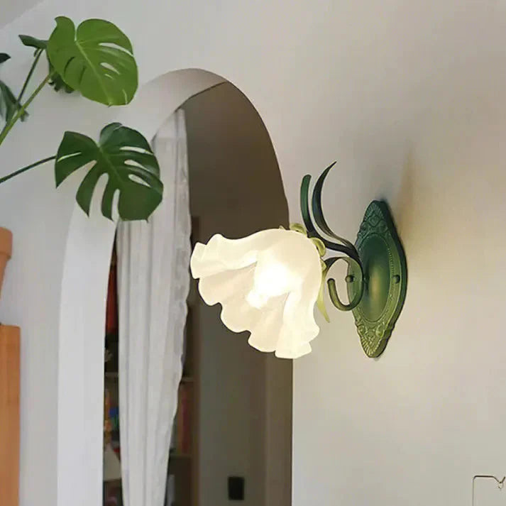 Florencia™ – Applique Murale Design Fleurs de Muguet Élégante et Originale