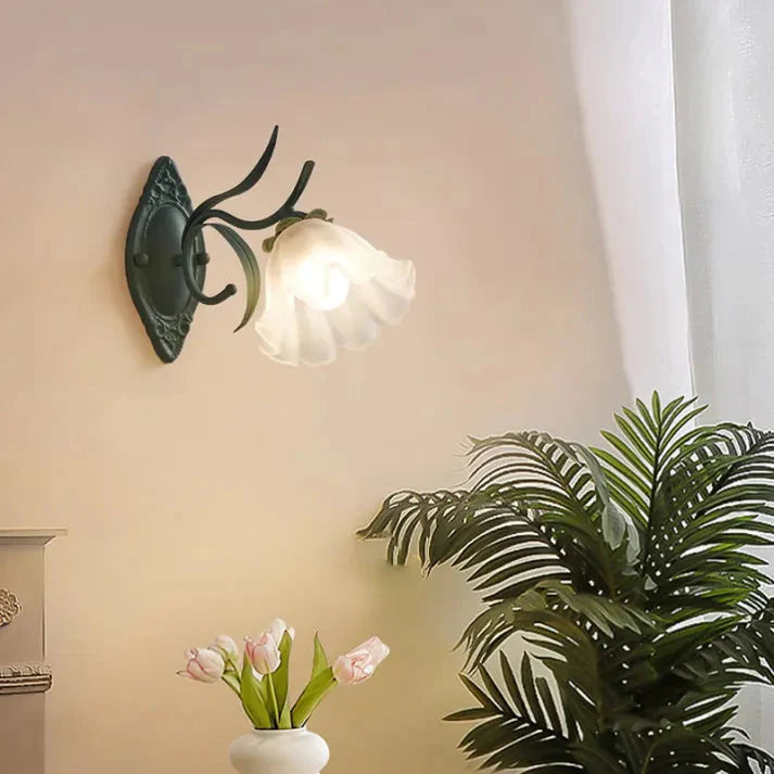 Florencia™ – Applique Murale Design Fleurs de Muguet Élégante et Originale