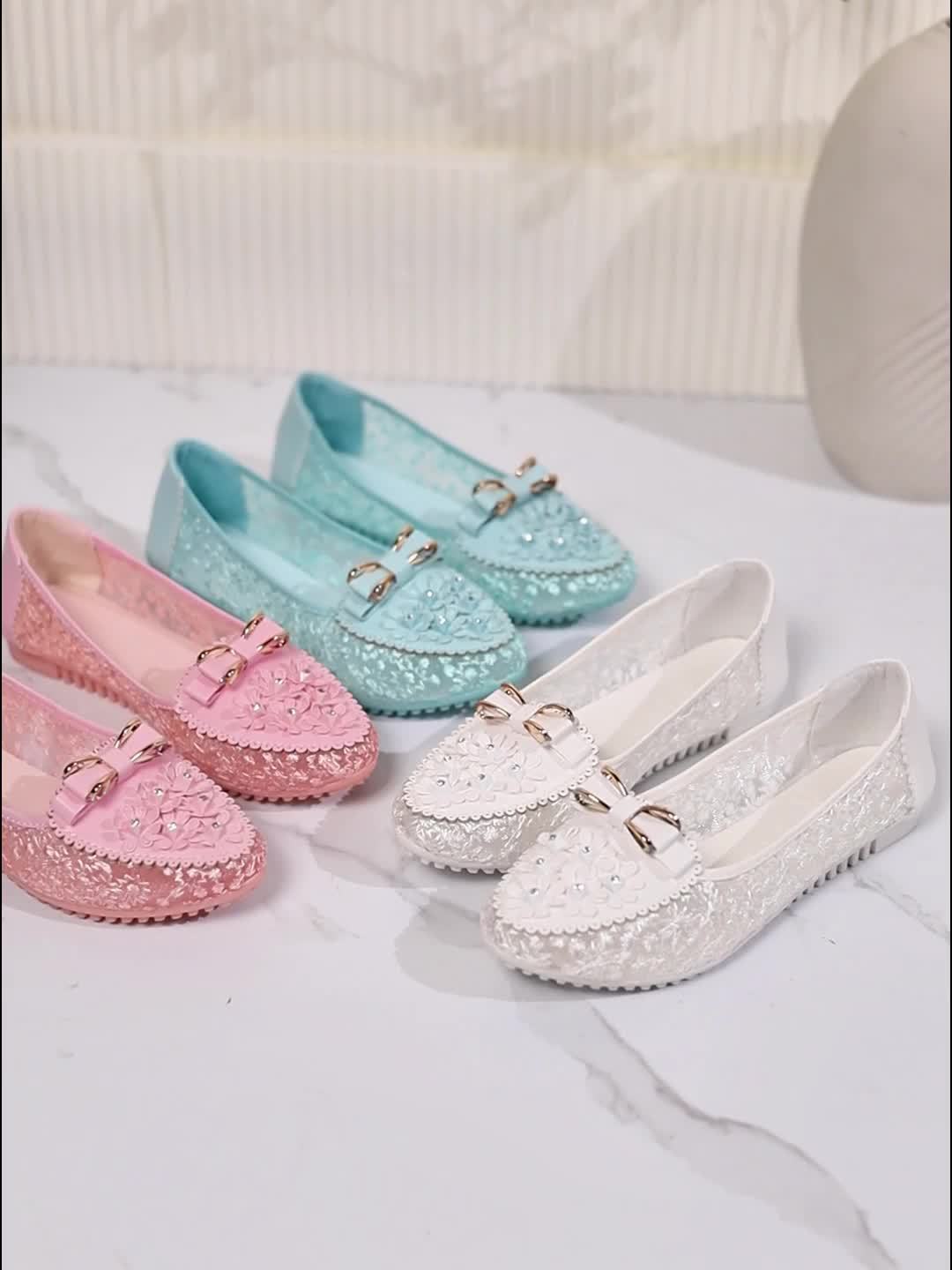 Floriva™ – Mocassin Femme Été Élégant & Confort Souple Fleurie