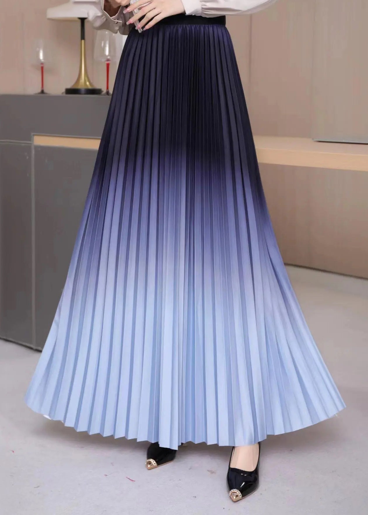 High Waisted Gradient Grey Blue Pleated Skirt - EasyApparels