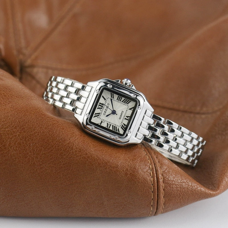 Montre Femme Design Carré Laqué avec Bracelet Réglable