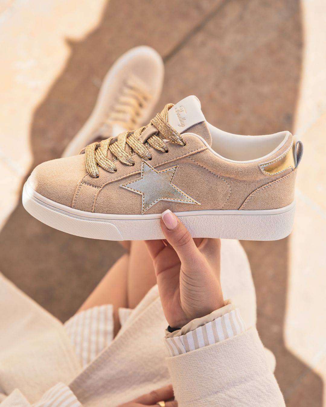 Léa™ – Baskets Femme Élégantes en Cuir Synthétique Confort Durable
