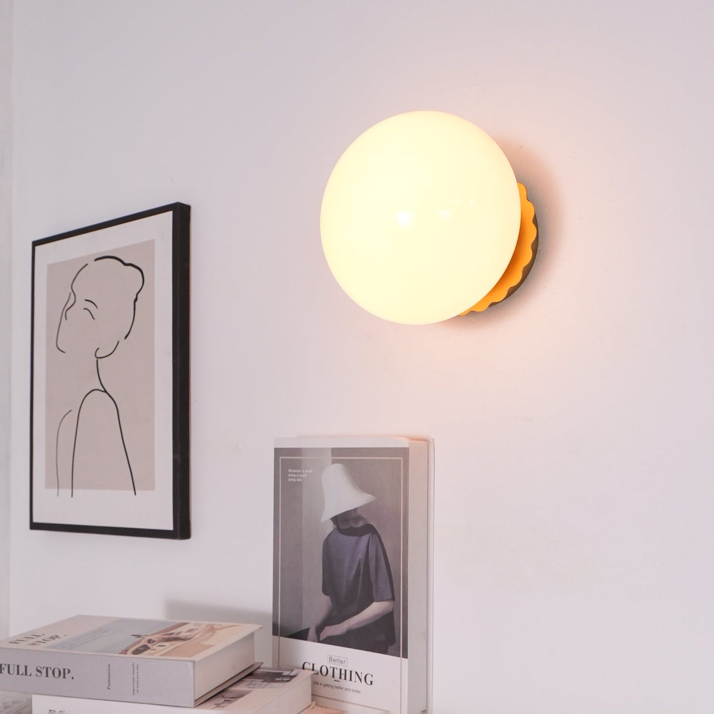 LumaSoft™ – Applique Murale Design en Verre Effet Guimauve Élégant