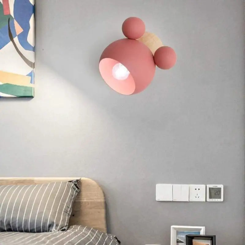 Luminis™ – Applique Murale Enfant Bois & Aluminium – Lumière Douce et Moderne