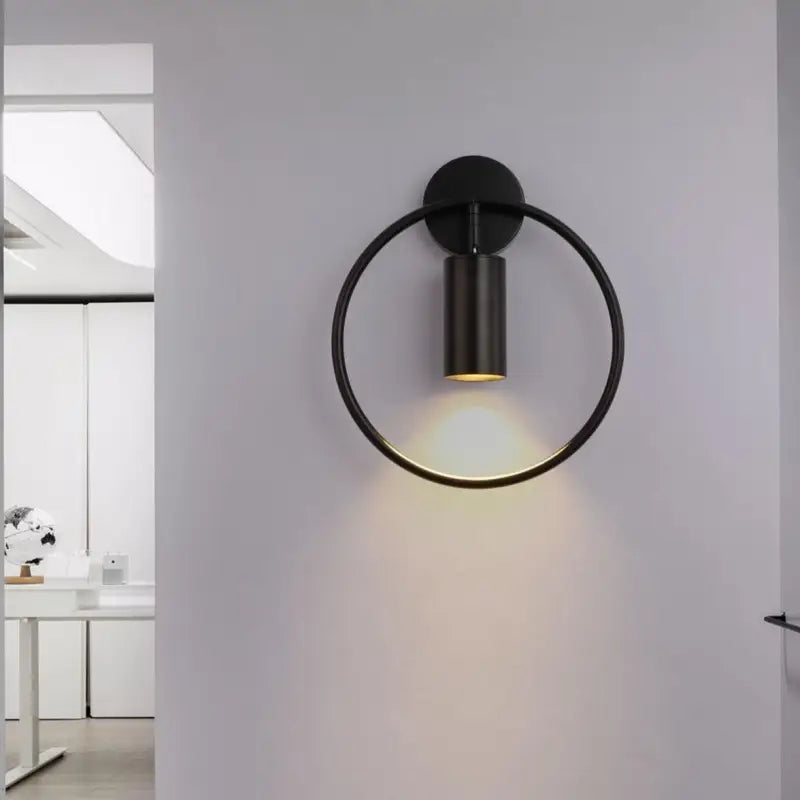 Lumiora™ – Applique Murale Dorée LED Moderne en Aluminium