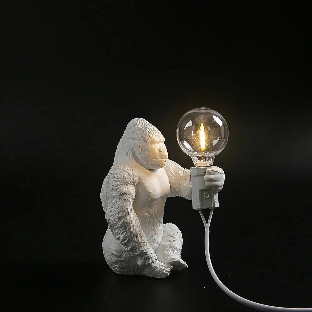 LumoGorilla™ – Lampe de Table en Résine Design Ludique Éclairage LED
