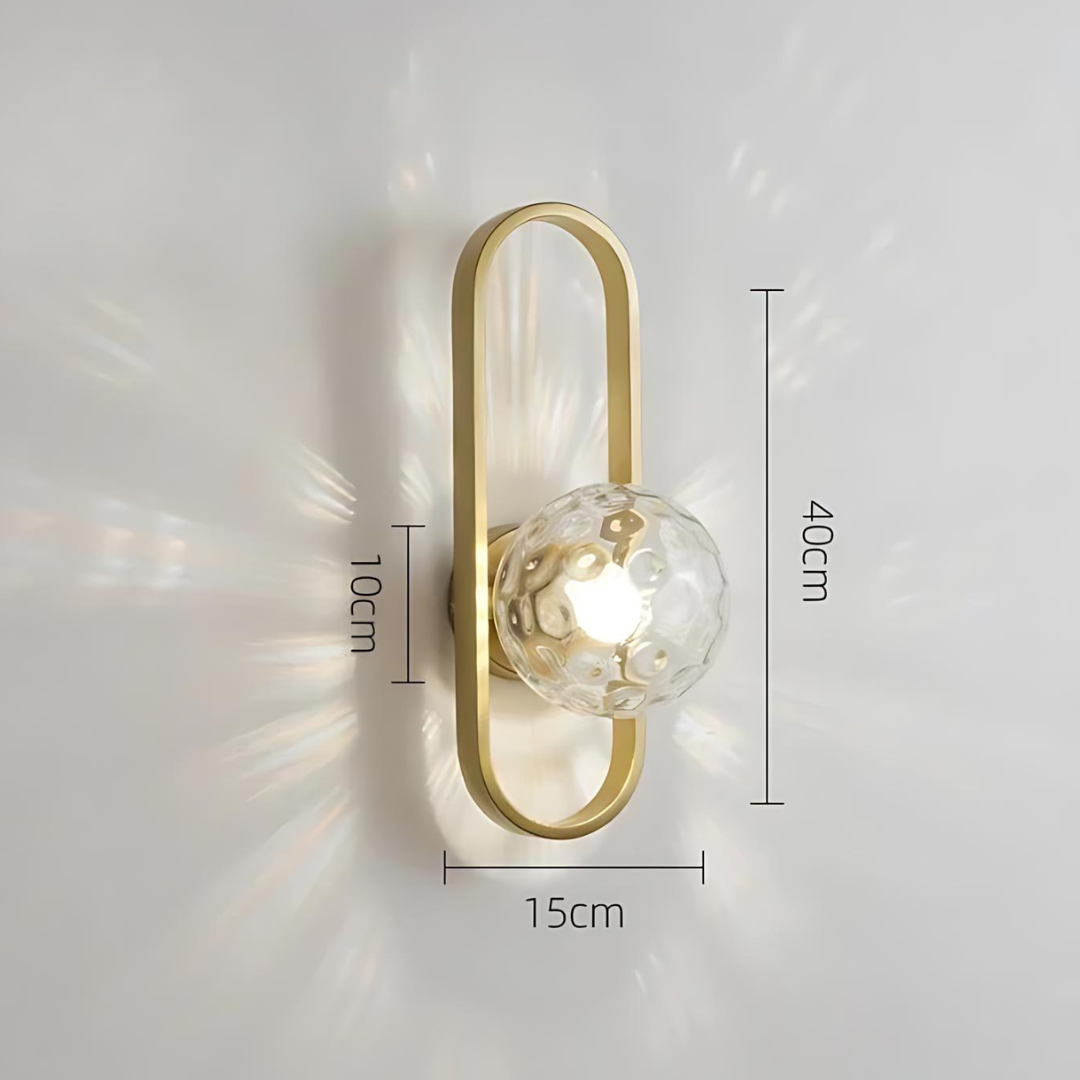 Lumora™ – Applique Murale Design Métal & Verre Dépoli avec Ampoule LED Incluse
