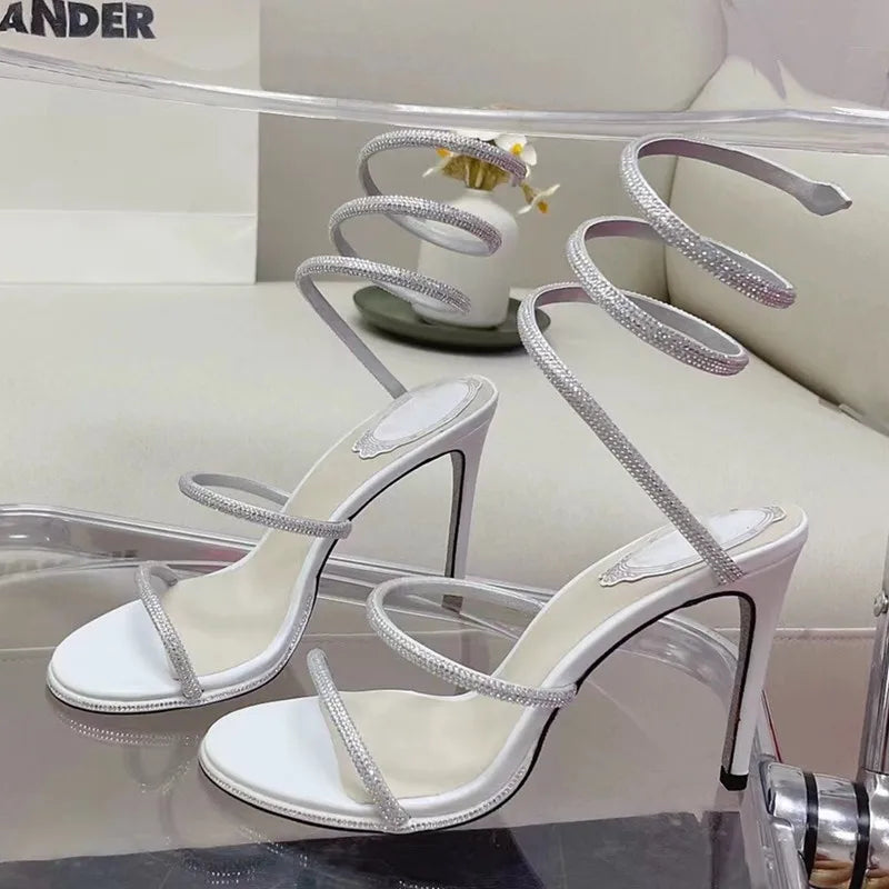 LuxeTwist™ – Sandales Femme Élégantes en Cuir avec Cristaux Scintillants