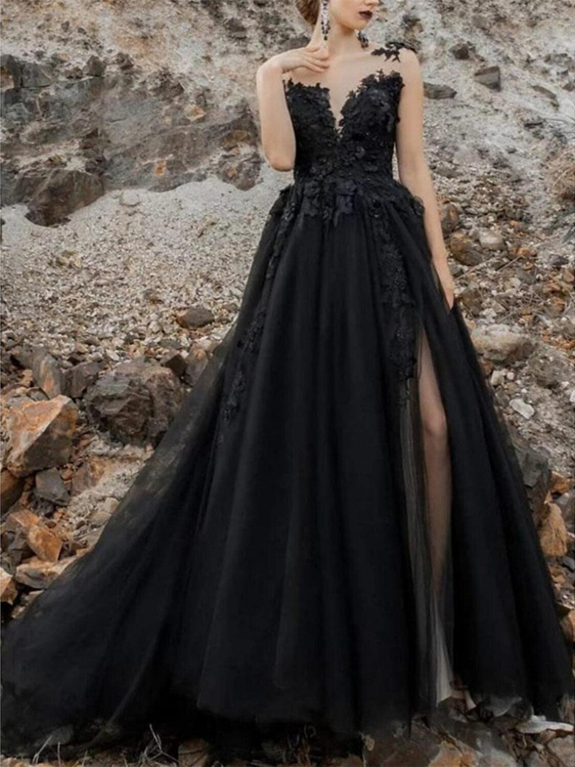 Robe de Soirée Femme Noire sans Manches et Col Décolleté - PanierRoyale