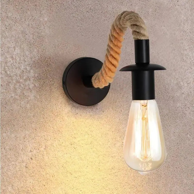 Minora™ – Applique Murale LED Noire Design Original Lumière Chaude