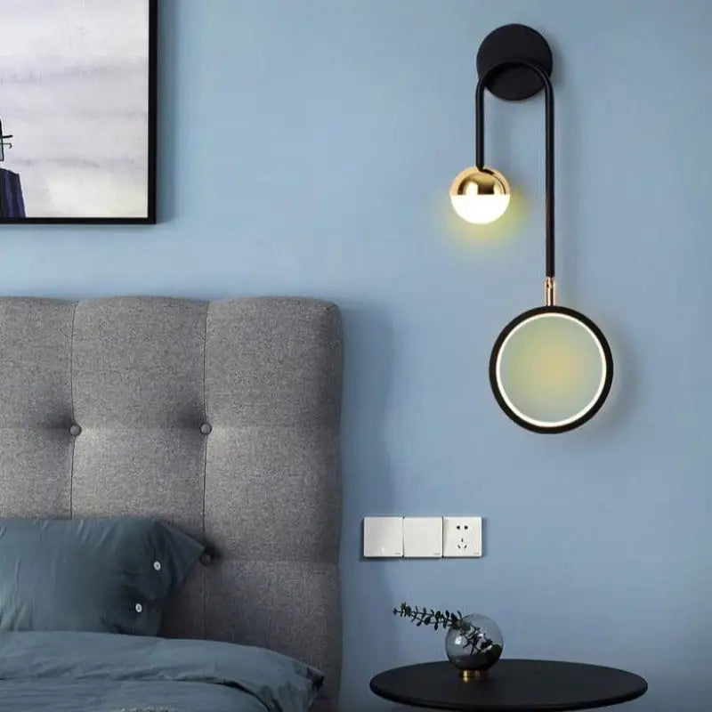Nolaéa™ – Applique Murale Moderne LED Noire avec Lumière Réglable
