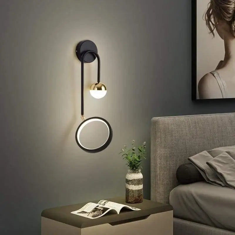 Nolaéa™ – Applique Murale Moderne LED Noire avec Lumière Réglable