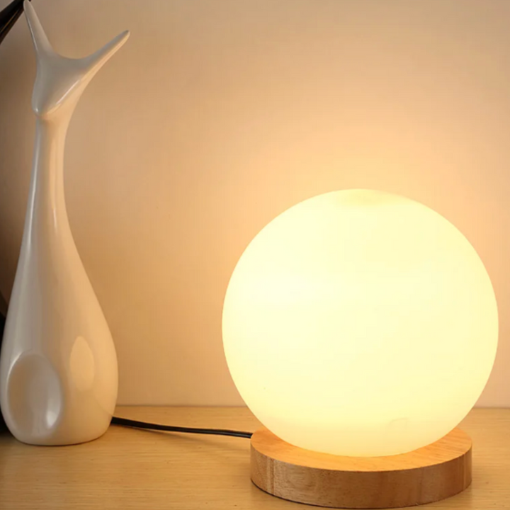 Orbilum™ – lampe de table lueur douce en globe dépoli