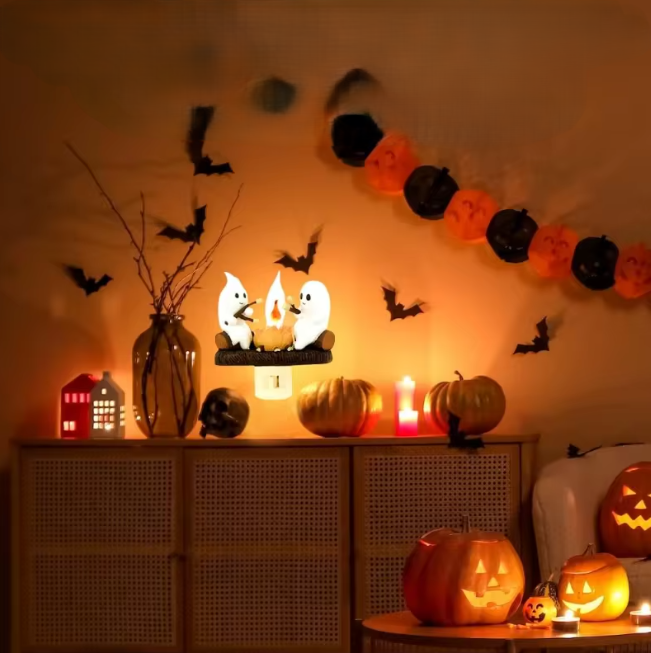 PhantoFire™ – Lampe de Table Feu de Camp Fantôme LED Décor Halloween 3D