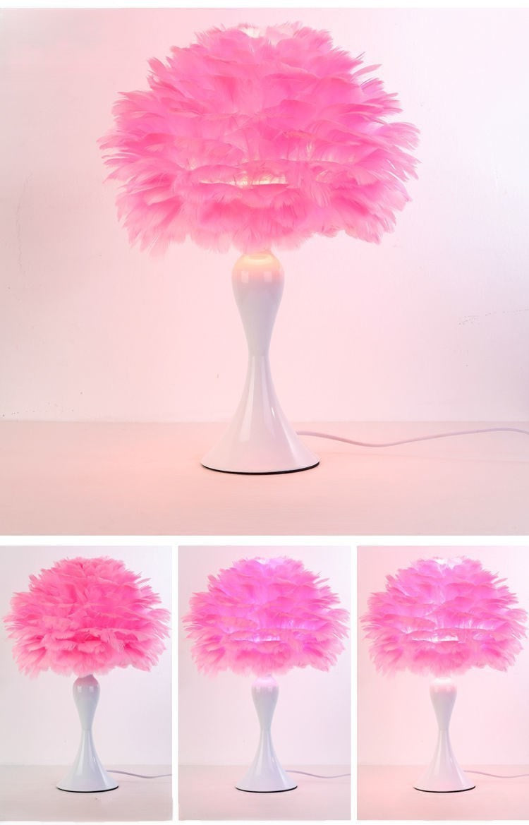 PlumaLuxe™ – Lampe de Table à Plumes Élégante Style Nordique Moderne