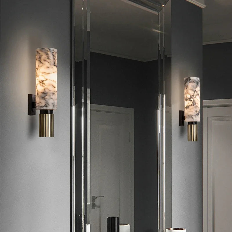 Radiance™ – Applique Murale Moderne en Métal et Marbre Élégante