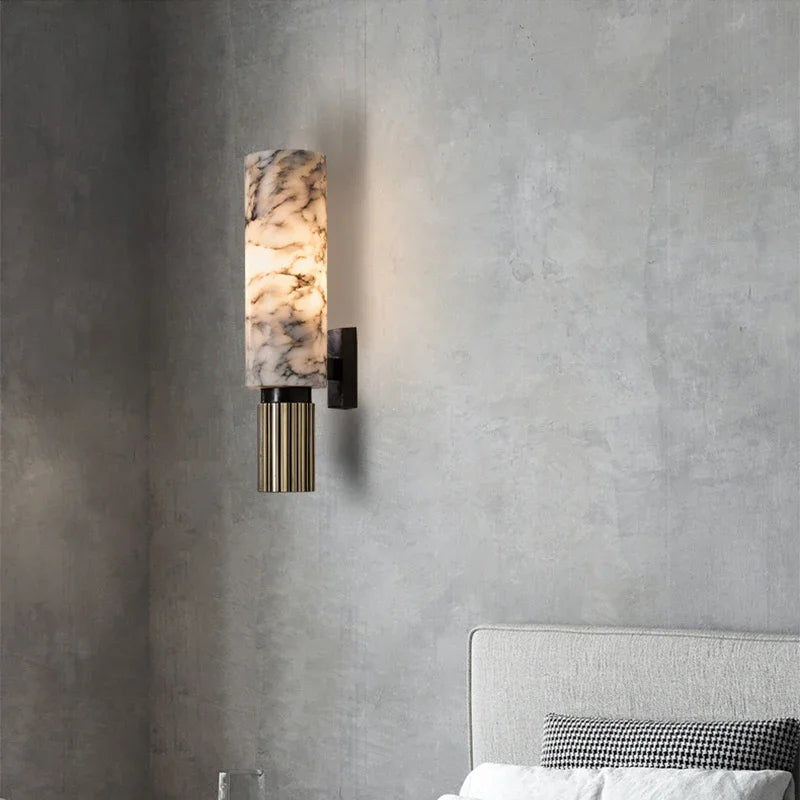 Radiance™ – Applique Murale Moderne en Métal et Marbre Élégante
