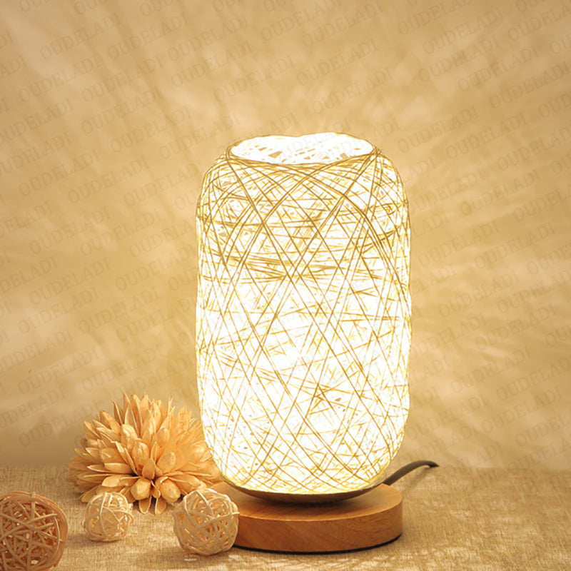 RayaGlow™ – Applique Murale Design en Rattan Éclairage Doux