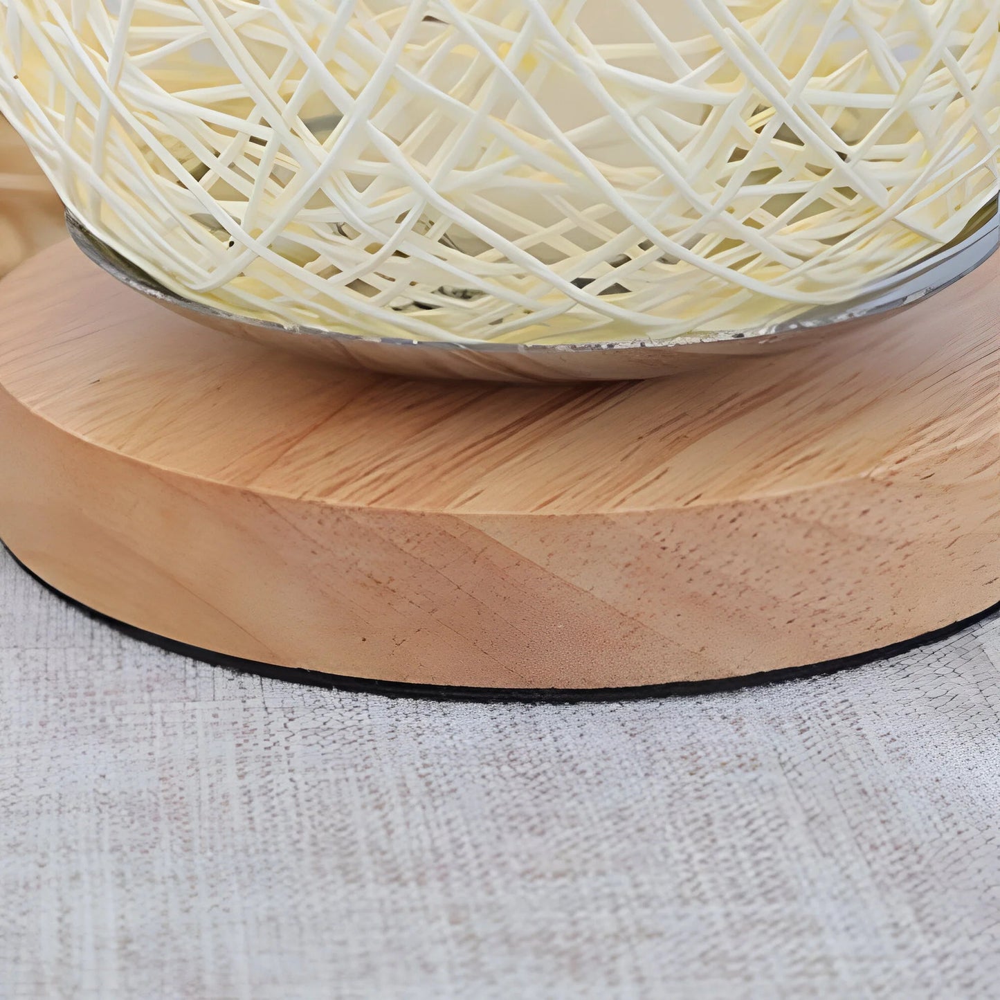 RayaGlow™ – Applique Murale Design en Rattan Éclairage Doux
