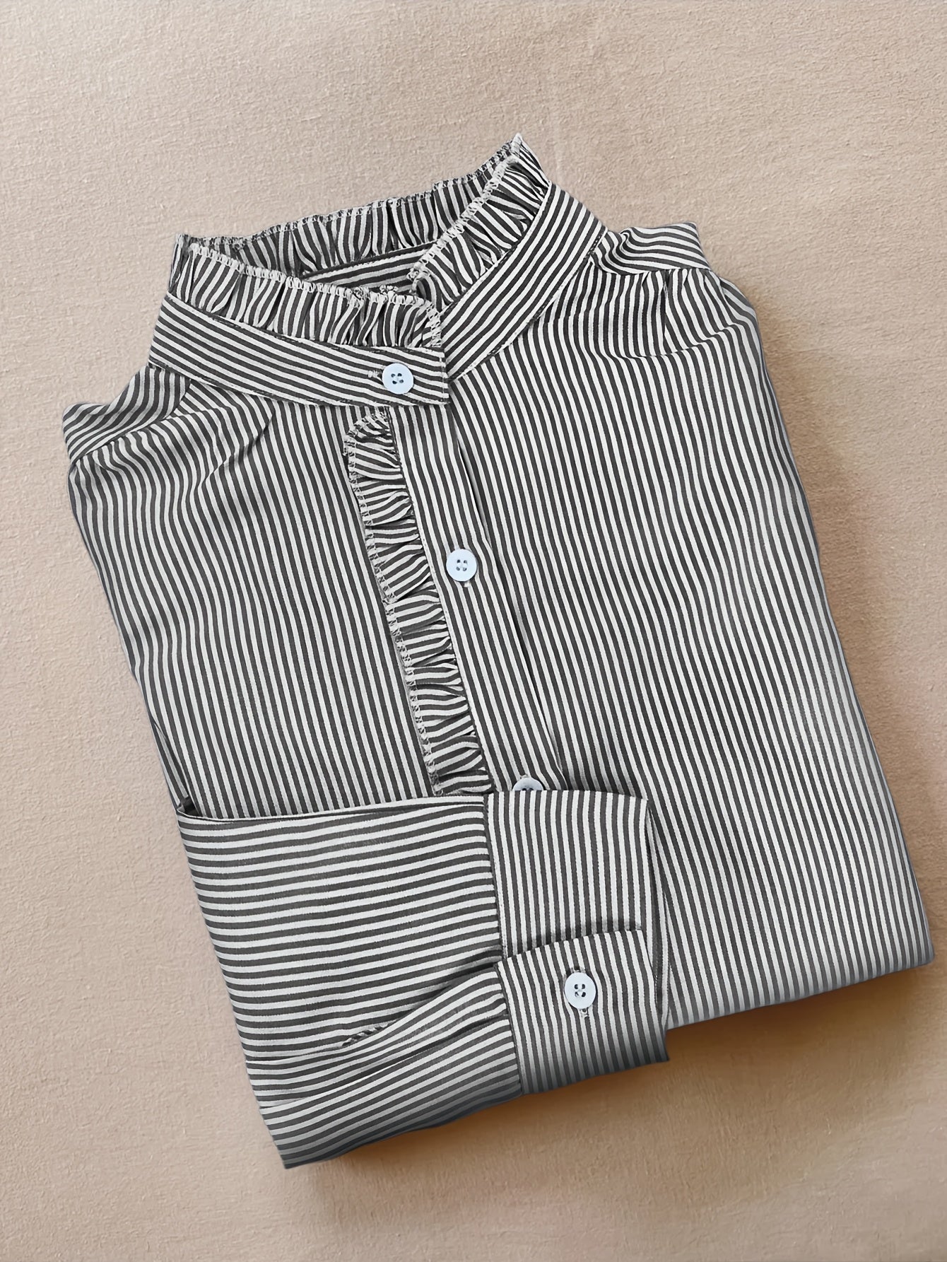 Rayelia™ – Chemisier Femme Rayé Chic à Manches Longues Boutonnées