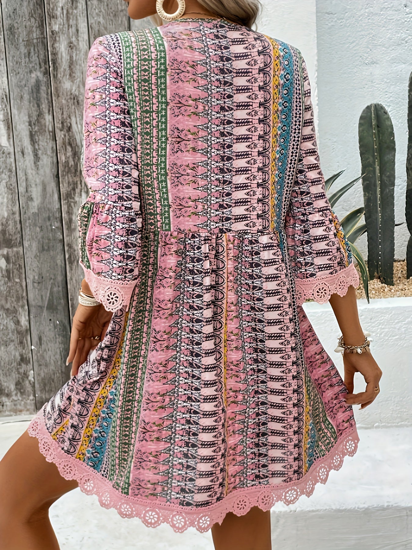 Rayzella™ – Robe Bohème Chic à Manches 3/4 Colorée et Fluide pour Été