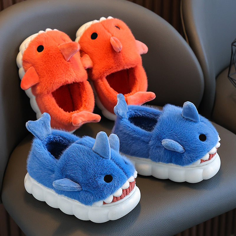 Requin™ – Pantoufles peluche animal requin pour enfant