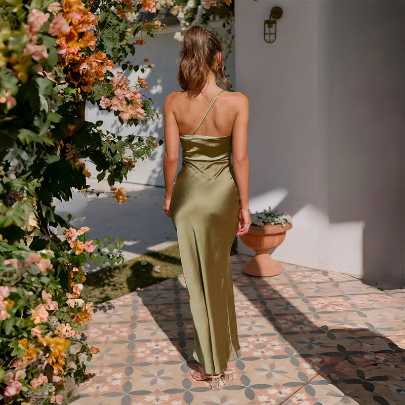 Cassiara™ – Robe Longue Femme Épaule Dénudée Satinée Élégante et Confortable-5