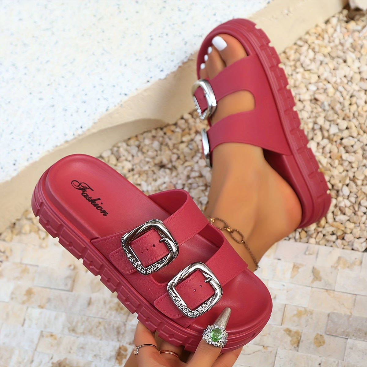 SandaLys™ – Élégantes Sandales Femme Plates