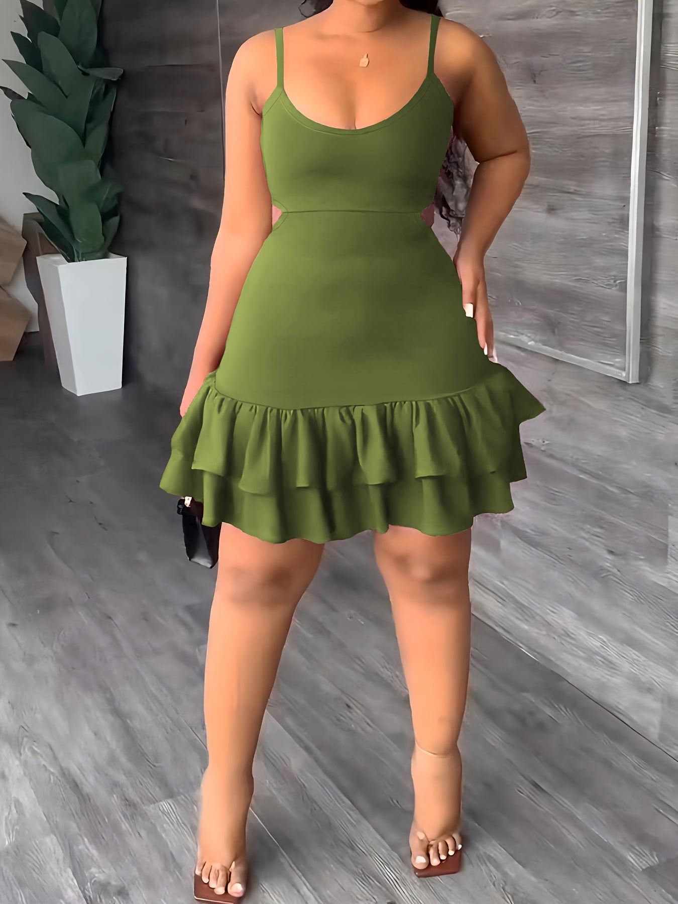 Serenalya™ – Robe Courte Femme Chic Sans Manche Dos Nu Été